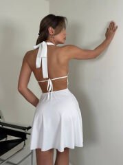 Büzgü detaylı kloş mini elbise