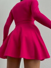 Taş detay kemerli kiloş elbise