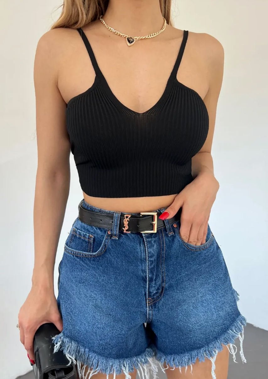 Askılı V Yaka Triko Crop Siyah Bluz