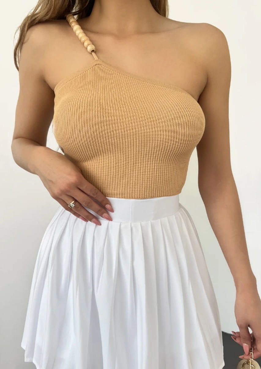 Ahşap Boncuk Detaylı Askılı Triko Sarı Bluz