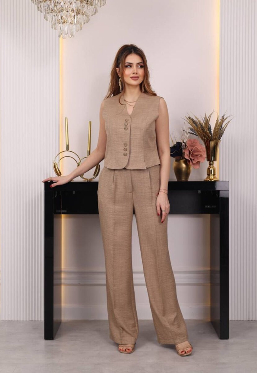 Düğme Detaylı Yelekli Takım Kahve
