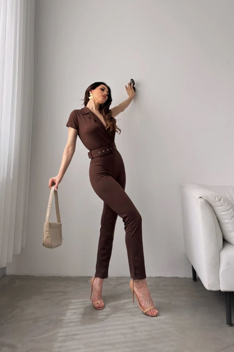 Yakalı Beli Kemerli Tulum Kahverengi