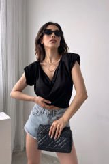 Vatkalı Degaje Yaka Buzzy Bluz Siyah